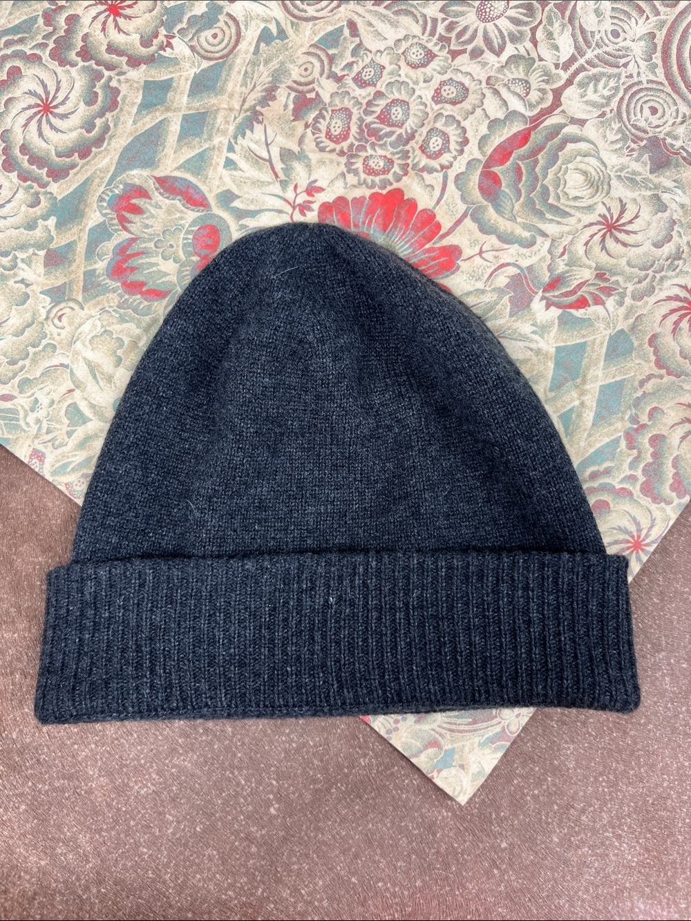 Uniqlo Unisex Ribbed Fold Over Cashmere Knitted Beanie
